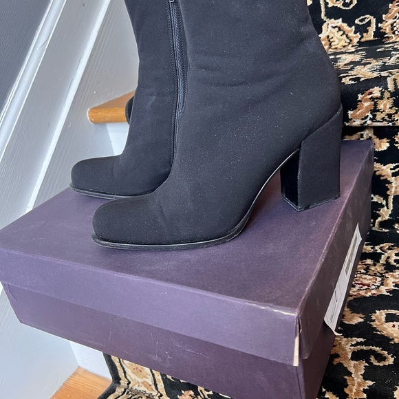 Authentic Prada boots - Picture 4 of 4